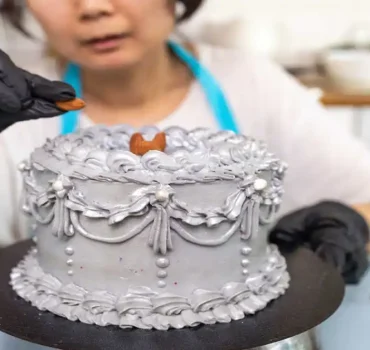 Cake Decorating Art